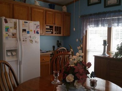 508 W Prairie Ln, Mandan, ND 58554 - photo 3