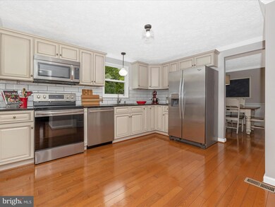 4715 Briggswood Ct, Frederick, MD 21703 - photo 4