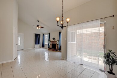 7627 Shaddock Dr, Houston, TX 77041 - photo 6