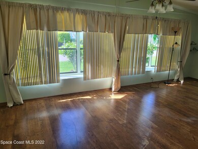 912 Evergreen St, Sebastian, FL 32976 - photo 7