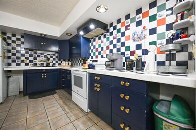 813 Tomahawk Blvd, Kokomo, IN 46902 - photo 6