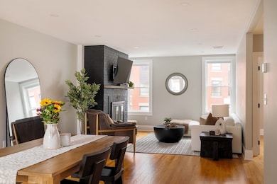 129 N Washington St unit 3, Boston, MA 02114 - photo 2