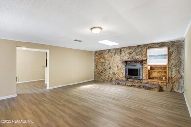 2914 Carleon Rd, Jacksonville, FL 32218 - photo 7