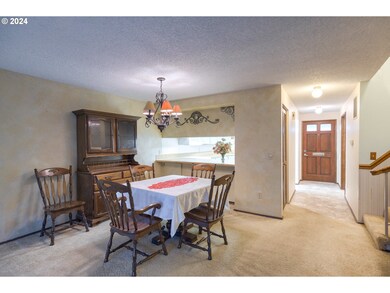 1100 N Meridian St unit 18, Newberg, OR 97132 - photo 7