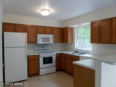 10604 Crestwood Dr, Spotsylvania, VA 22553 - photo 6