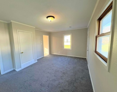 722 S View Dr, Waterloo, IA 50707 - photo 6