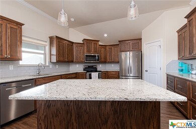 1311 Republic Cir, Copperas Cove, TX 76522 - photo 6