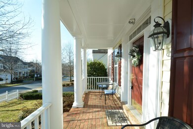 17004 Gatlin Ct, Woodbridge, VA 22191 - photo 3