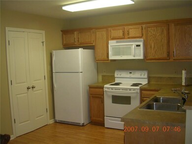 45431 Pointe Dr unit 1, Hammond, LA 70401 - photo 3