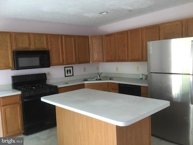 7100 Friendship Rd, Clinton, MD 20735 - photo 3