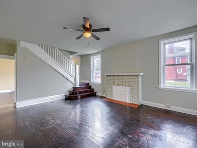 2524 N 5th St, Harrisburg, PA 17110 - photo 3