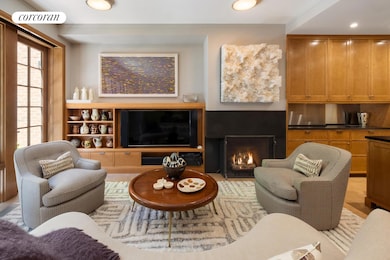 4 E 73rd St, New York, NY 10021 - photo 5