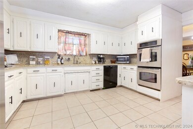 1905 Cardinal Ln, McAlester, OK 74501 - photo 6