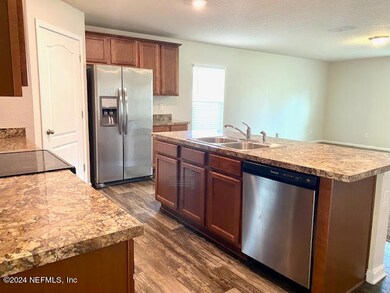 9034 Emma Jean Ct, Jacksonville, FL 32211 - photo 3