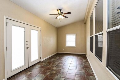 29606 Legends Pine Ln, Spring, TX 77386 - photo 3