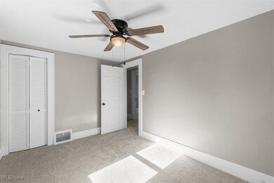 1922 12th St, Cuyahoga Falls, OH 44223 - photo 5