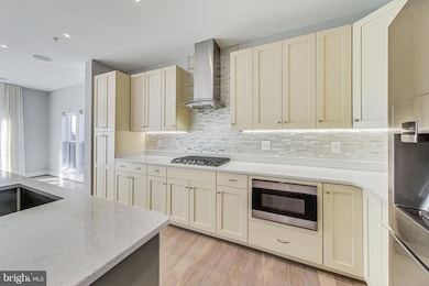 1458 Piccard Dr, Rockville, MD 20850 - photo 2