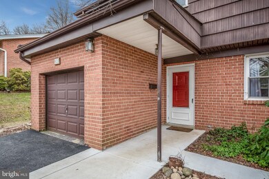 933 Cromwell Bridge Rd, Towson, MD 21286 - photo 2