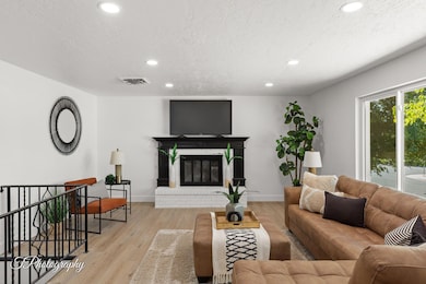 592 N 1050 W, Saint George, UT 84770 - photo 2