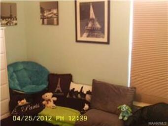 Bedroom/Playroom