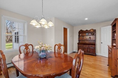 160 Tahattawan Rd, Littleton, MA 01460 - photo 3