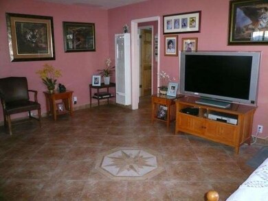 3134 Oakwood Ave, Lynwood, CA 90262 - photo 4