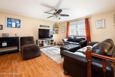 8214 Laurel Grove Ct, Louisville, KY 40228 - photo 6