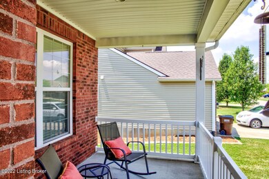 10107 Hornbeam Blvd, Louisville, KY 40228 - photo 3