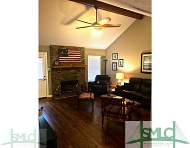 139 S Sheftall Cir, Savannah, GA 31410 - photo 3