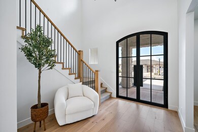 1192 E Corral Way Washington-large-006-0