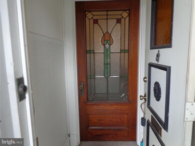 349 Chestnut St, West Reading, PA 19611 - photo 2