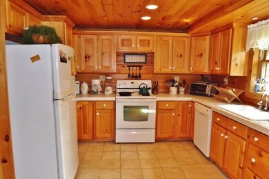 kitchen (Medium)