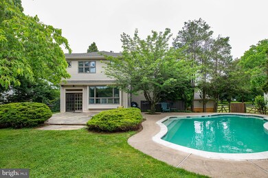 4024 Macniff Dr, Lafayette Hill, PA 19444 - photo 2