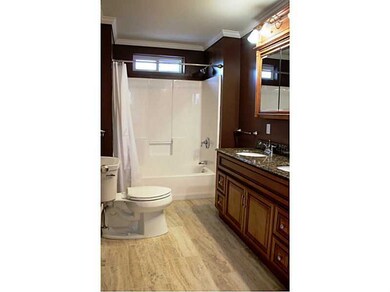 22 Wilcox St, Bristol, RI 02809 - photo 7