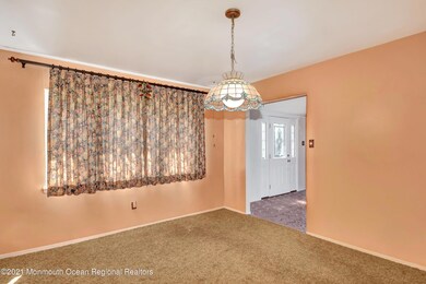 08-Dining Room