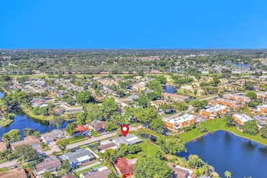 1245 NW 92nd Ave, Pembroke Pines, FL 33024 - photo 3