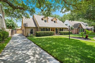 12454 Woodthorpe Ln, Houston, TX 77024 - photo 4