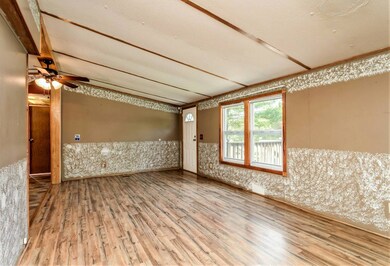 8080 Highway 337, Gravel Switch, KY 40328 - photo 3