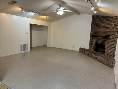 19696 Hastings Rd, Alvin, TX 77511 - photo 4