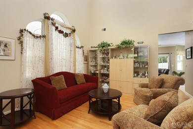 Great Room Upon Entry
