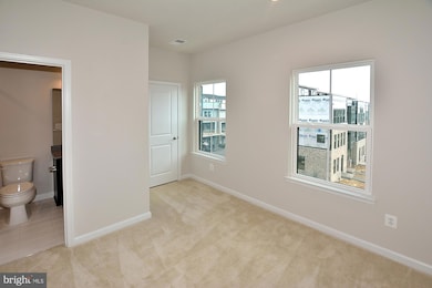 43398 Apple Orchard Square, Ashburn, VA 20148 - photo 3