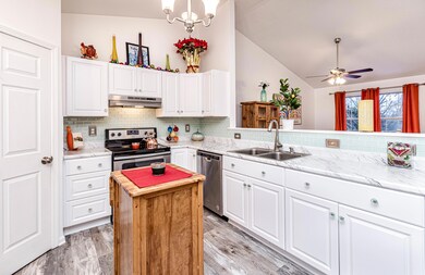 1804 N Charleston (18)