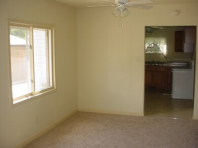 Living Room<|><|>