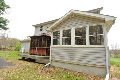 721 Jonas Rd, Effort, PA 18330 - photo 2