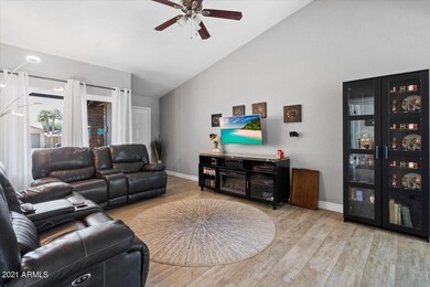 04-Living Room