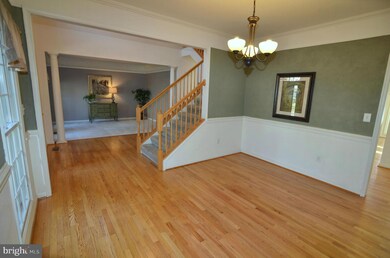 2400 Summershade Ct, Odenton, MD 21113 - photo 6