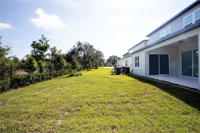 14184 Hammock Crest Way, Riverview, FL 33569 - photo 7