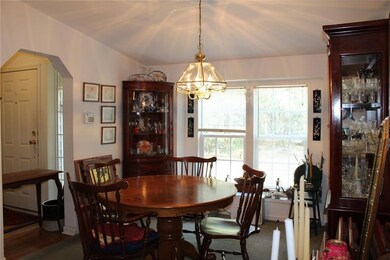 Formal Dining