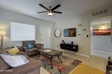 002_Living Room