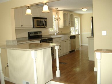 10 Decatur Rd, Portsmouth, NH 03801 - photo 2